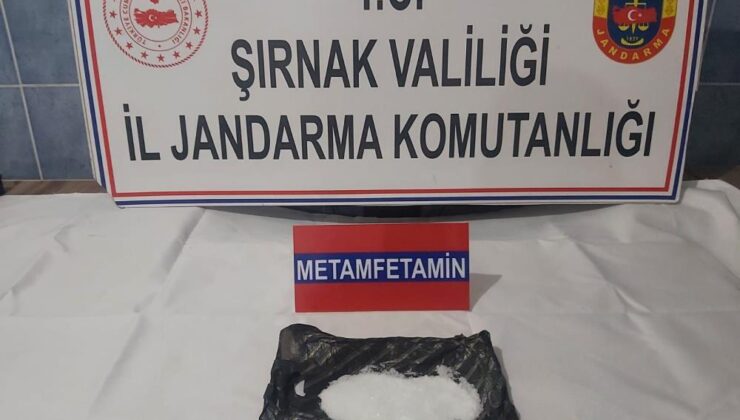 Şırnak’ta rehabilitasyon merkezi müdürünün aracında metamfetamin bulundu
