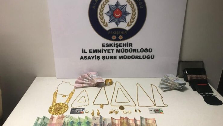 500 Bin TL Değerindeki Ziynet Eşyası Hırsızları Yakalandı