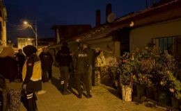 41 yaşındaki adam yalnız yaşadığı evinde ölü bulundu