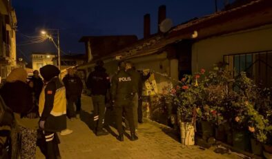 41 yaşındaki adam yalnız yaşadığı evinde ölü bulundu