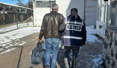 53 yıl kesinleşmiş hapis cezası bulunan 5 zanlı tutuklandı