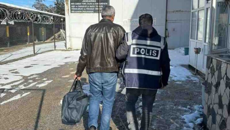 53 yıl kesinleşmiş hapis cezası bulunan 5 zanlı tutuklandı