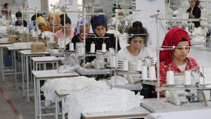 Kasım’da ücretli çalışan sayısı azaldı, yıllık bazda arttı