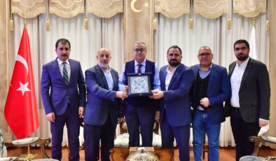 Diyarbakır Valisi TÜRSAB heyetiyle görüştü