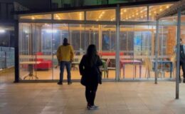Kafeteryada okey oynayan gruba kurşun yağmuru: 1 ölü