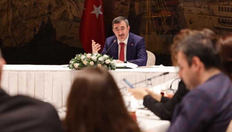 Cari açıkta düşüş sürüyor
