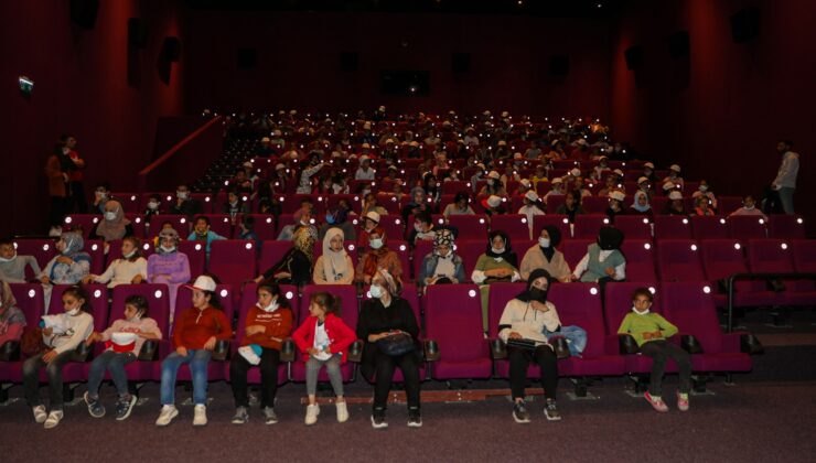 Diyarbakır’da 8 bin öğrenci ilk defa sinema ile tanıştı