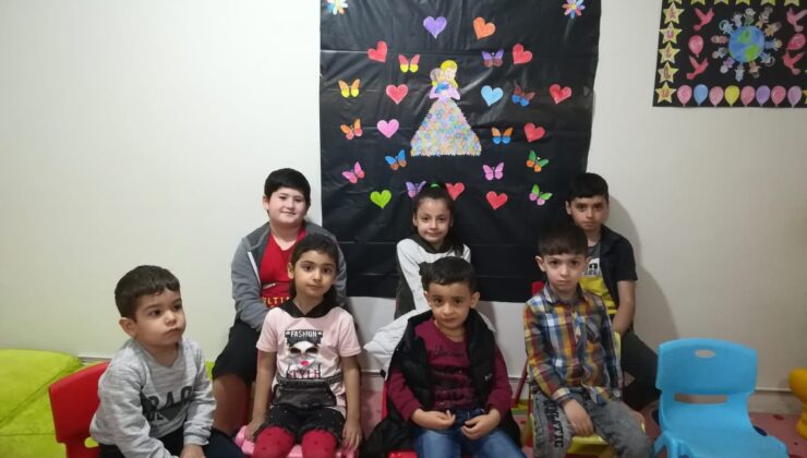 Bağlar Belediyesi eğitim merkezindeki çocuklar yeteneklerini sergiledi