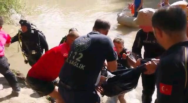Diyarbakır’da Dicle Nehri’nde boğulan çocuk çıkartıldı