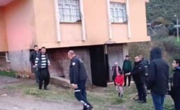 Ahır yangını hızla kontrol altına alındı