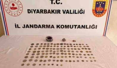 Bağlar’da tarihi eser ele geçirildi