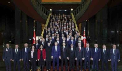 Beşikci’ye yılın idarecisi ödülü