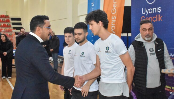 DBB, masa tenisi turnuvası düzenledi