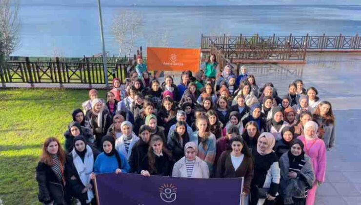 Diyarbakır’lı öğrencilere Kocaeli’nde moral gezisi