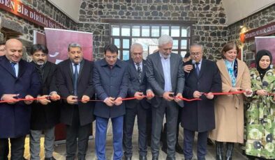 Diyarbakır’da Sezai Karakoç evi açıldı