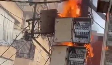 Bağlar’da elektrik panosu alevlere teslim oldu