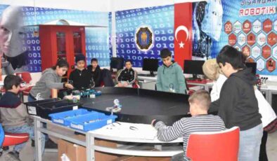 Diyarbakır’da genç mucitlerin günü