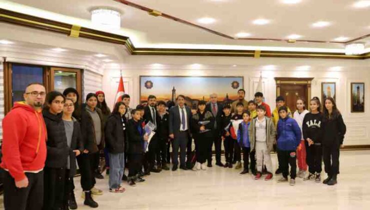 Diyarbakır’da judo sporcularına özel tebrik
