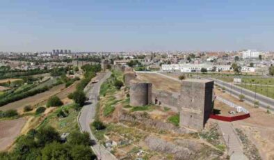 Diyarbakır’da tarihi dokuya yenilik
