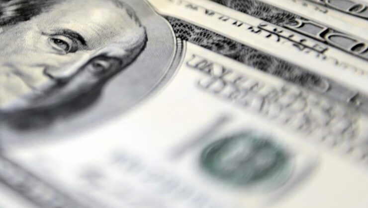 Dolar ve euroda yeni gün başlangıcı