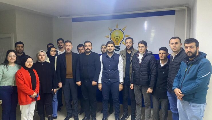 AK Parti Gençlik Kolları başkanı istifa etti