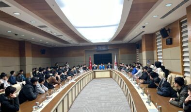 Diyarbakırlı Öğrenciler Meclis’te Buluştu