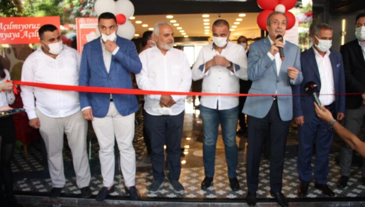 Hacıbaba Pastaneleri Beylikdüzü Şubesi görkemli katılımla açıldı