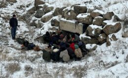 Kars’ta göçmen kaçakçılığına darbe
