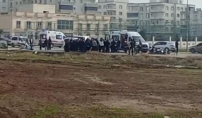 Mardin’de genç sürücü ağır yaralandı