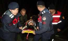 Midibüsü ile otomobil çarpıştı: 1 ölü, 4 yaralı