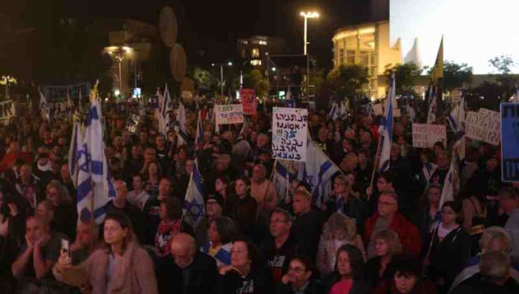 Tel Aviv’de Netanyahu protestosu