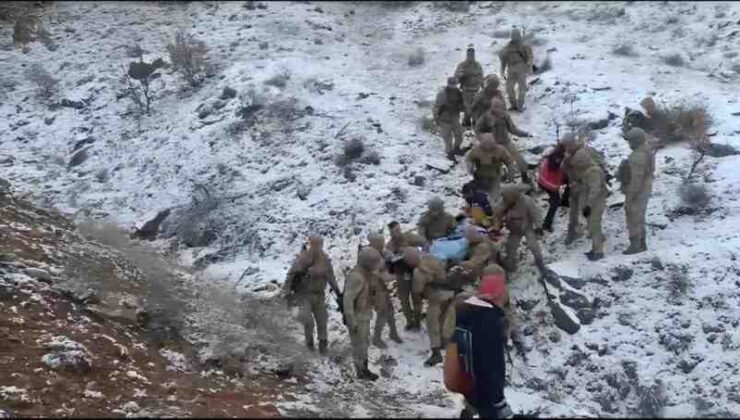 Tunceli’de zorlu kurtarma operasyonu