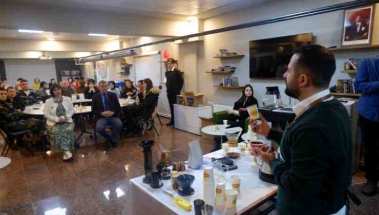 Türk kahvesi ustalığı atölyesi