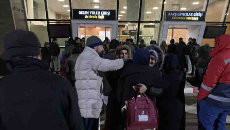 Uçakta şüpheli çanta alarmı