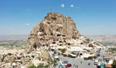 Uçhisar kalesi 2023’te turist akınına uğradı