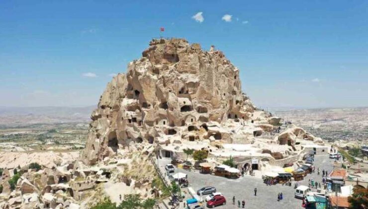 Uçhisar kalesi 2023’te turist akınına uğradı