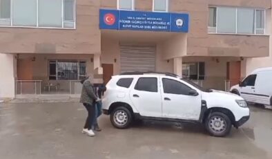 Van’da göçmen operasyonu