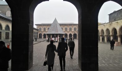 Diyarbakır’ın Soğuk Kışında Bile Sıcak Karşılama