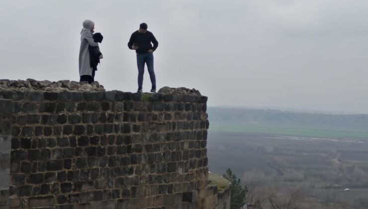 Selfieciler yağmur çamur dinlemiyor