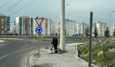 Eski Siverek caddesinde temizlik seferberliği