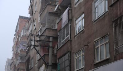 Yapı-Deprem profesöründen az, orta ve hasarsız yapıların güçlendirilmesi uyarısı