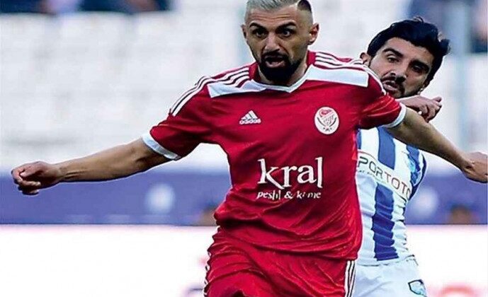 Amedspor Forvet arayışını sürdürüyor.