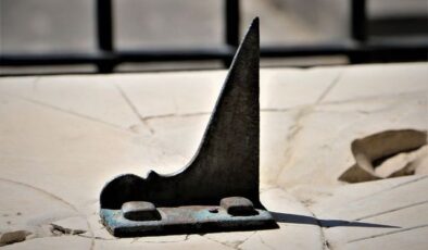 Diyarbakır’da Zamanın Tanığı: 800 Yıllık Güneş Saati