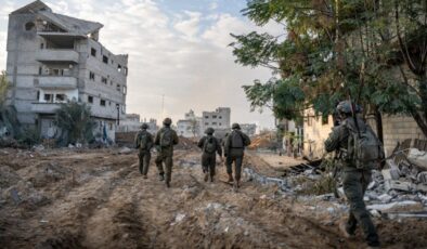 Hamas, 24 İsrail askerini öldürdü