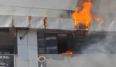 Diyarbakır’da iş merkezinde korkutan yangın!