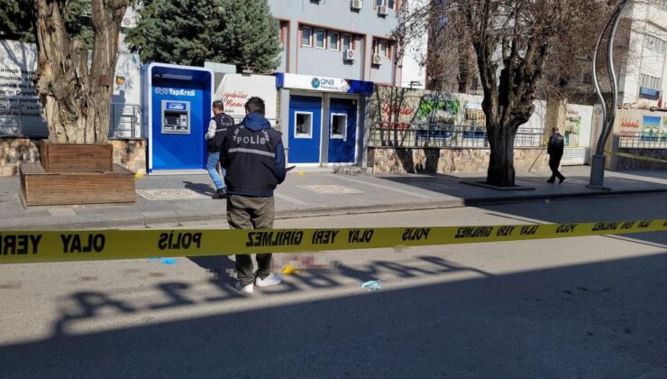 Silvan’da yoldan geçenler kurşunların hedefi oldu