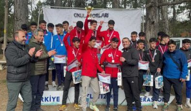 Ağrı’nın şampiyon sporcuları dünya yolunda
