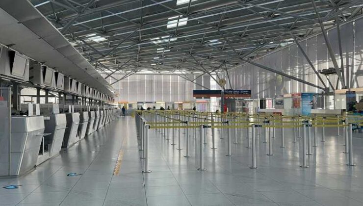 Almanya’da havalimanları grevde, uçuşlar durdu