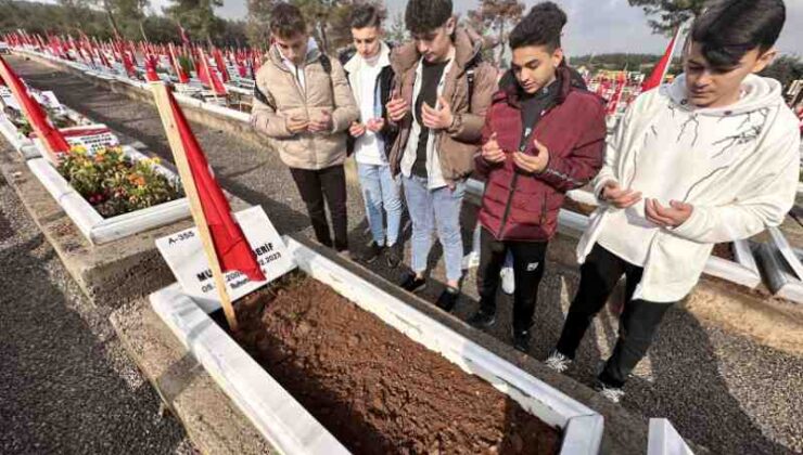 Asrın felaketinde hüzünlü anma