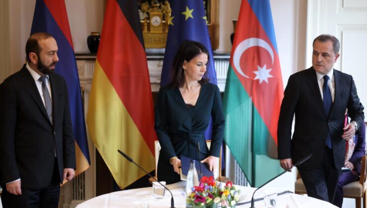 Berlin’de barış için üçlü diyalog